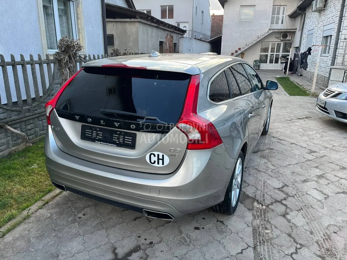Volvo V60 2014 photo 4