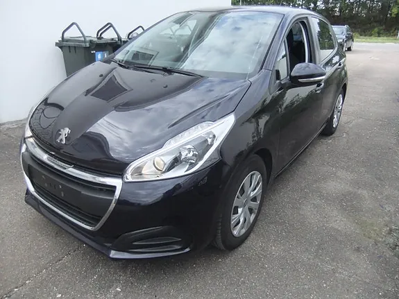 Peugeot 208 2017 photo 2