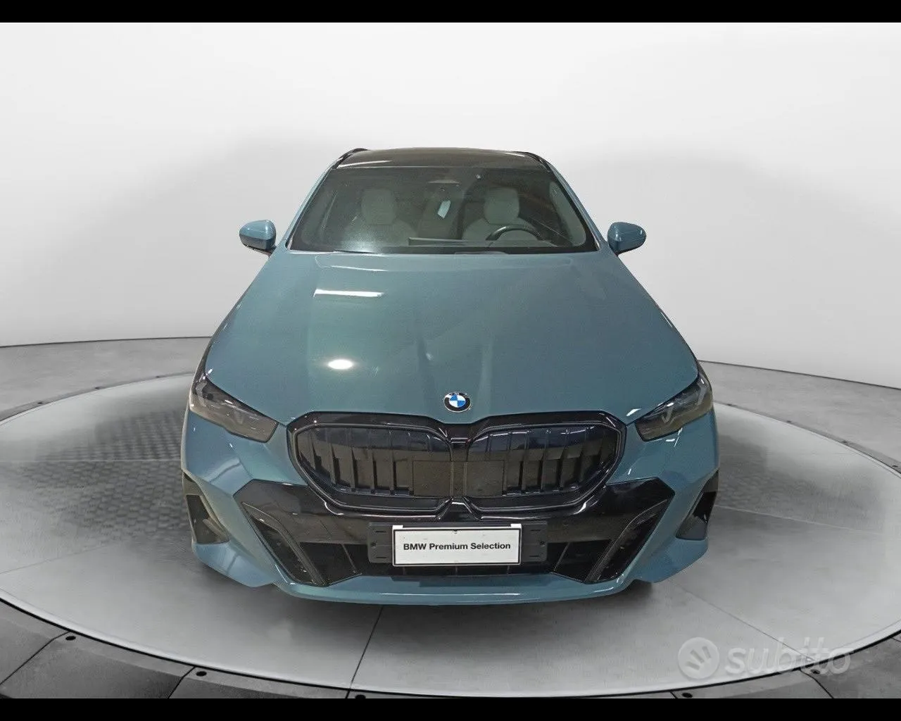 BMW 5 Series 2024 photo 3