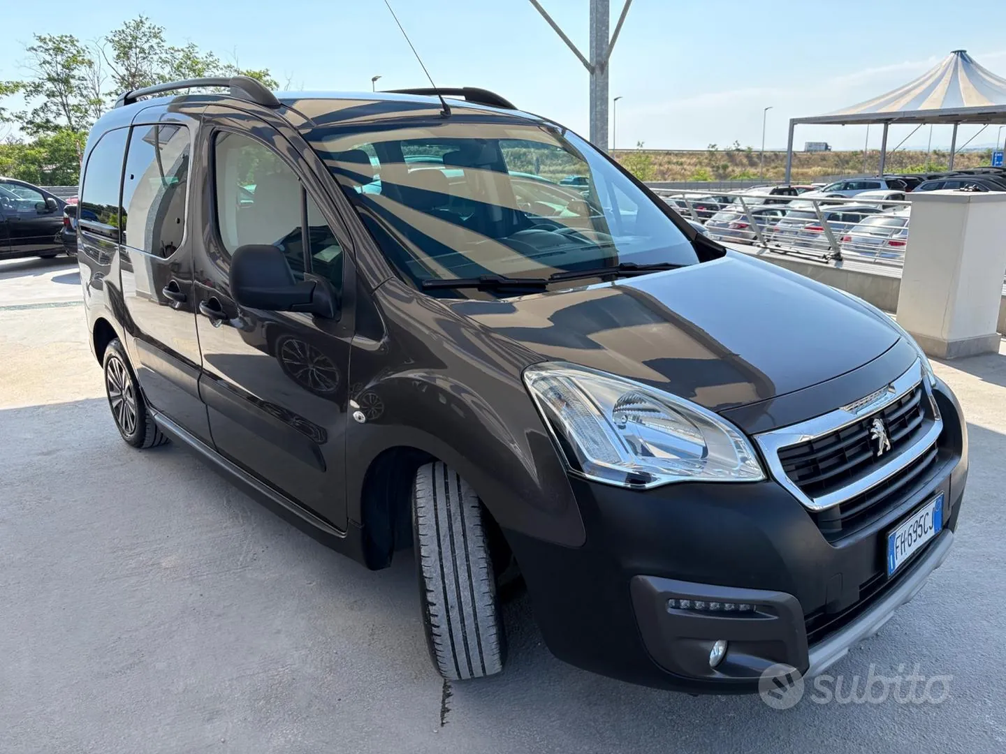 Peugeot Partner 2017 photo 2