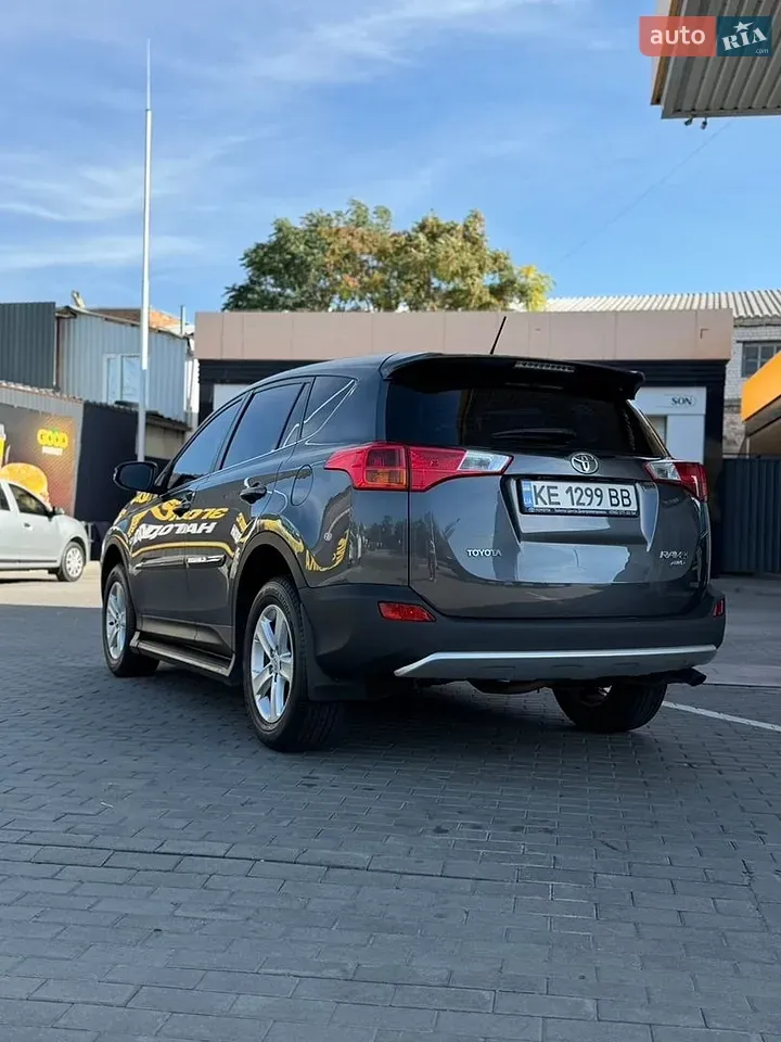 Toyota Rav4 2013 photo 4