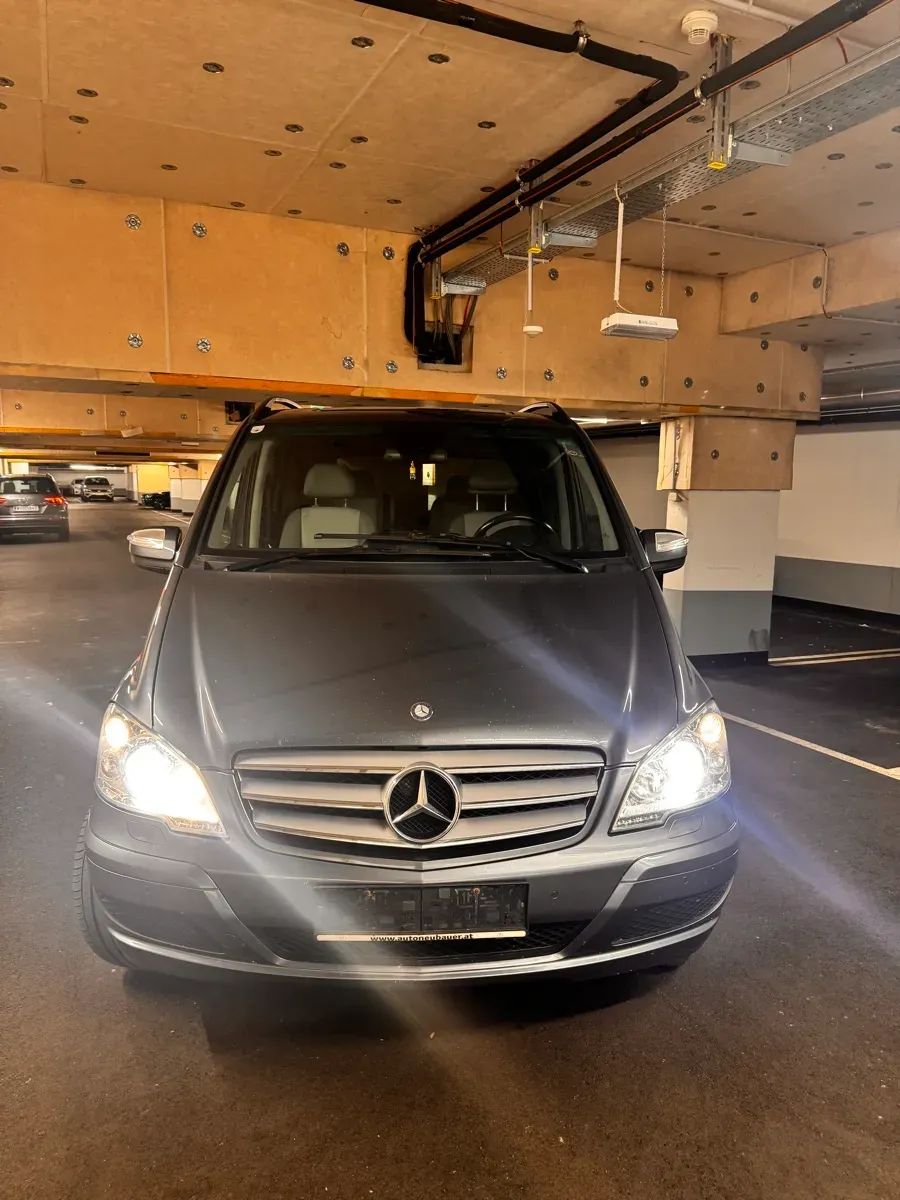 Mercedes-Benz Viano