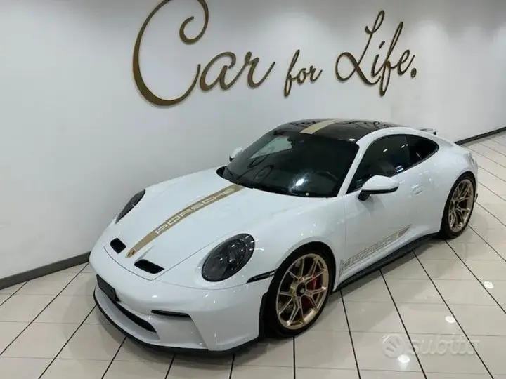 Porsche 911 Gt3 2022 photo 2