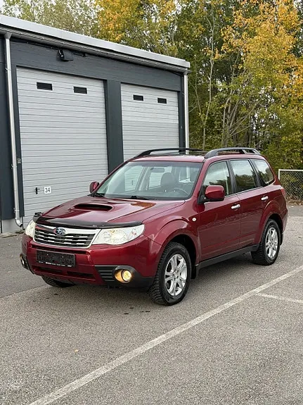 Subaru Forester 2010 photo 3
