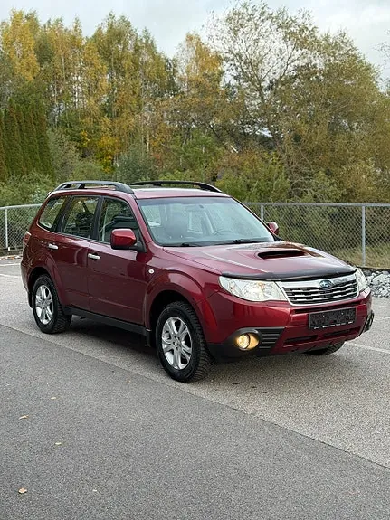 Subaru Forester 2010 photo 4