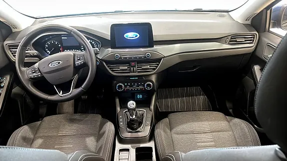 Ford Focus 2022 photo 4