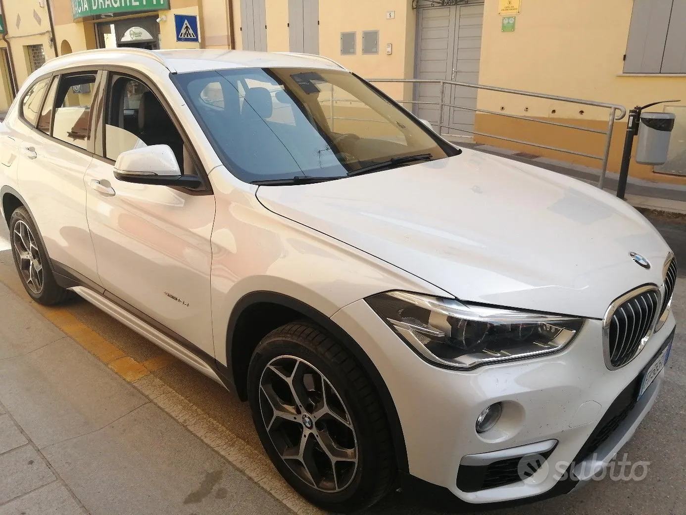 BMW X1 2017 photo 2