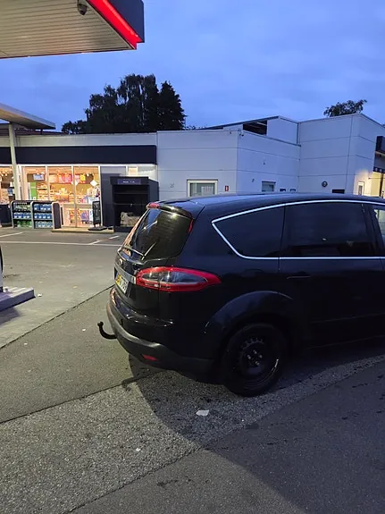 Ford S-Max 2012 photo 4