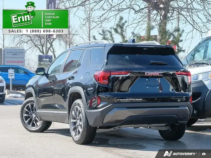 GMC Terrain 2026 photo 4