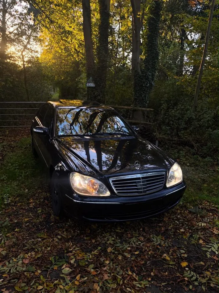 Mercedes-Benz S320