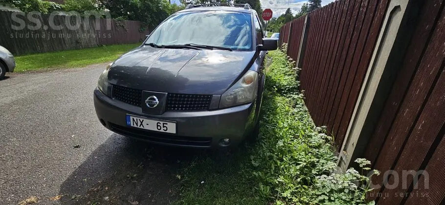 Nissan Quest