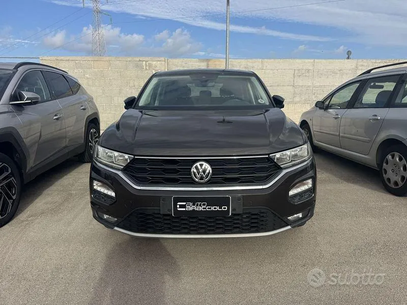 Volkswagen T-Roc 2020 photo 2
