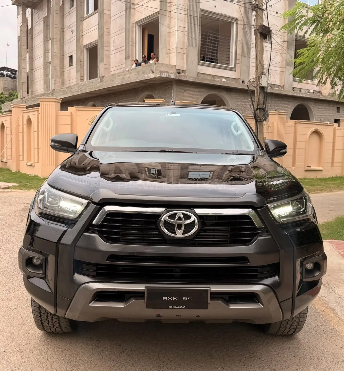 Toyota Hilux