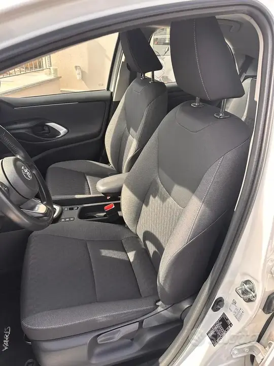 Toyota Yaris 2022 photo 4