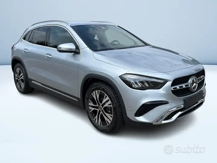 Mercedes-Benz Gla 2026 photo 2