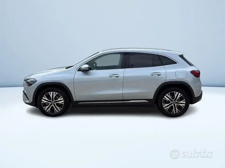 Mercedes-Benz Gla 2026 photo 4