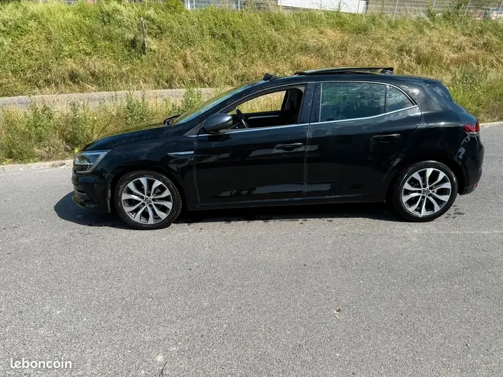 Renault Megane 2021 photo 3