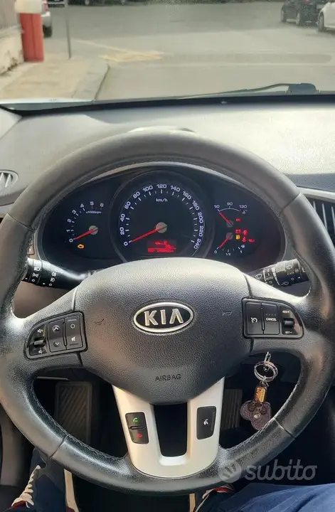 Kia Sportage 2012 photo 3