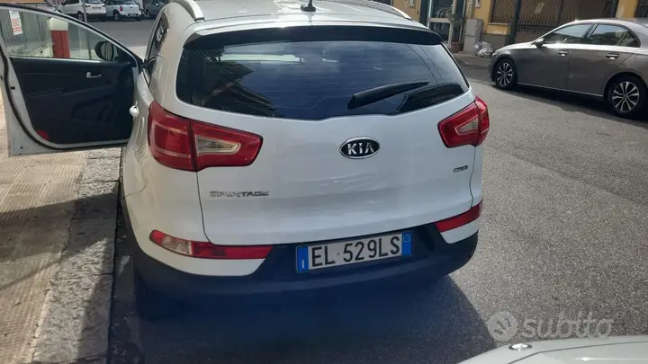 Kia Sportage 2012 photo 2