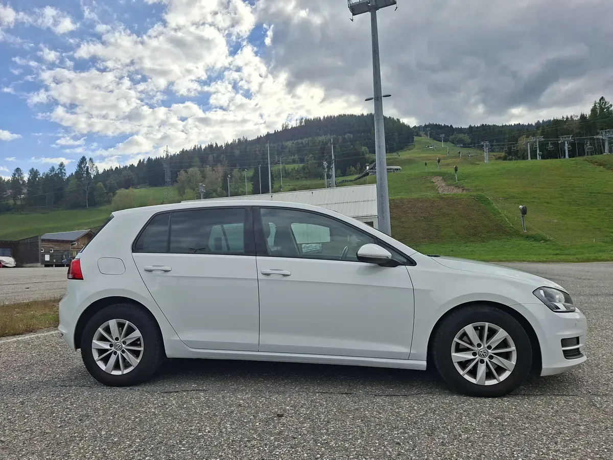 Volkswagen Golf 2013 photo 3