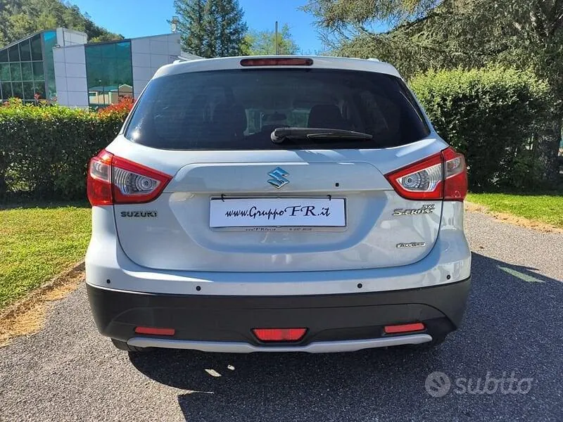 Suzuki S-Cross 2016 photo 5