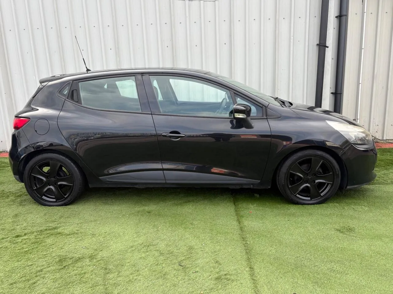 Renault Clio 2013 photo 3