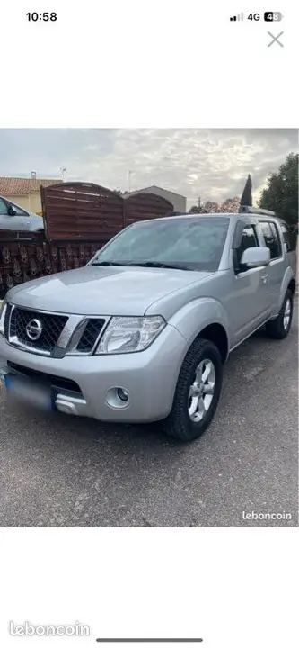 Nissan Pathfinder 2011 photo 2