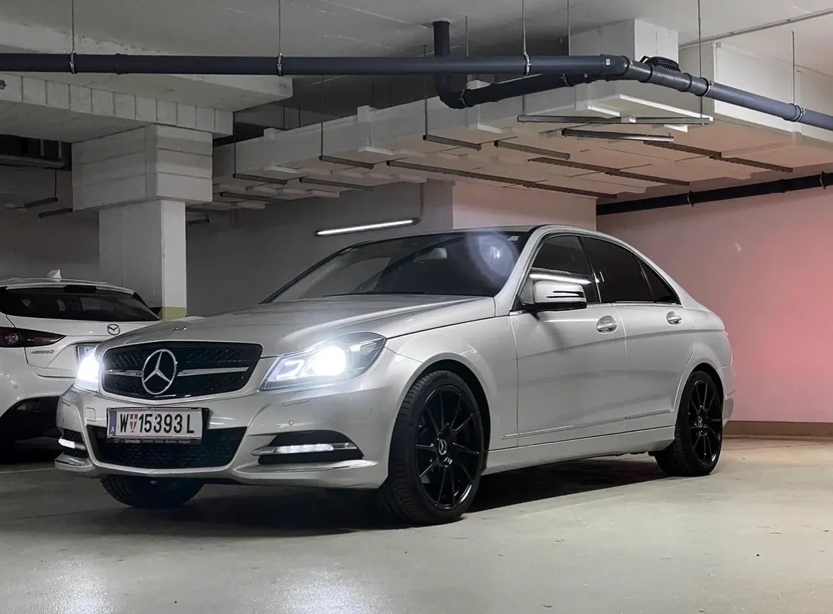Mercedes-Benz C-Class 2014 photo 2