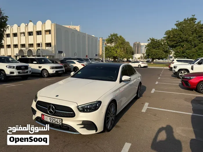 Mercedes-Benz E300 2021 photo 2