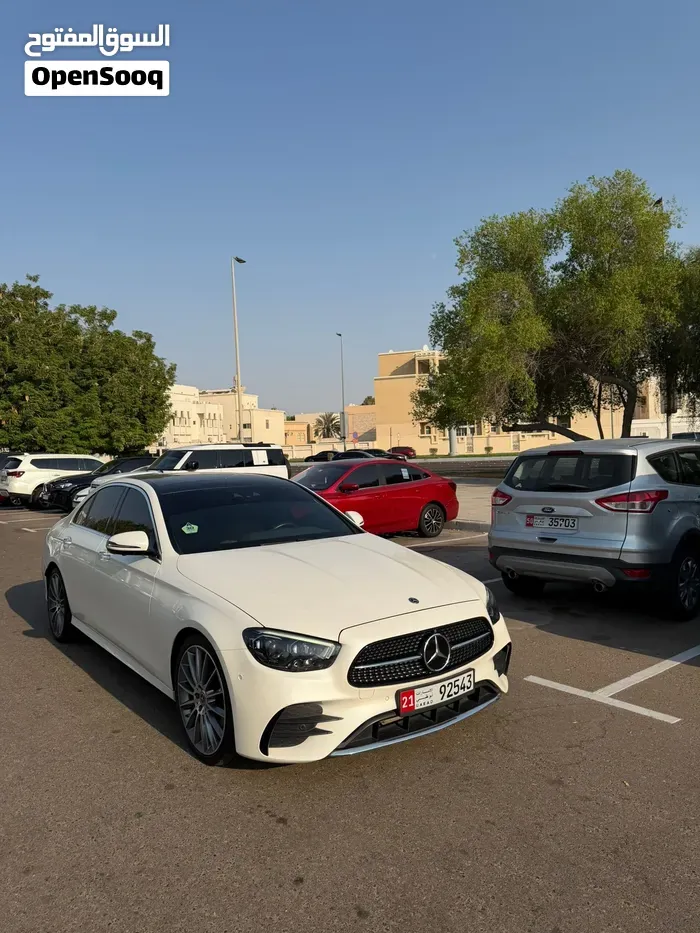 Mercedes-Benz E300