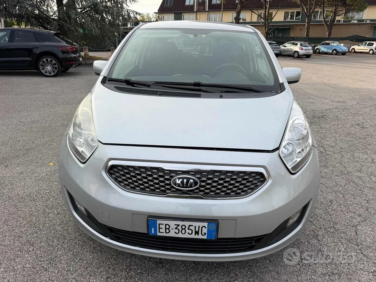 Kia Venga 2010 photo 3
