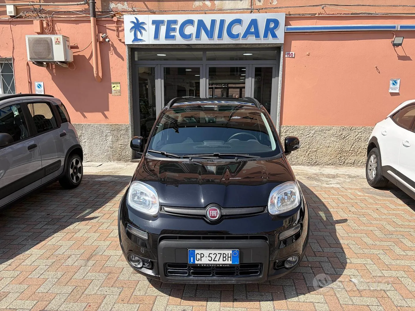 Fiat Panda 2023 photo 2