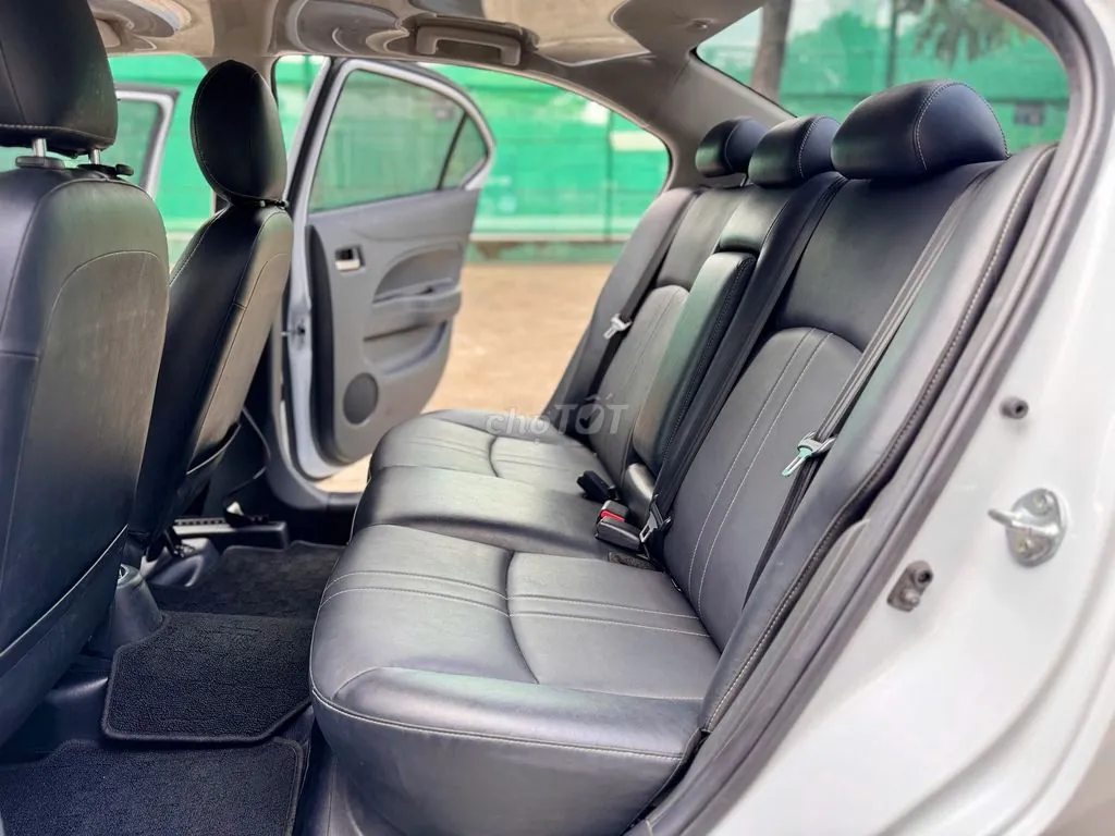 Mitsubishi Mirage 2025 photo 4