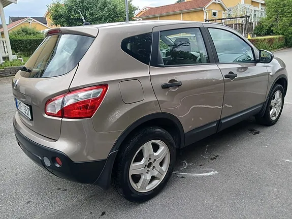 Nissan Qashqai 2010 photo 3