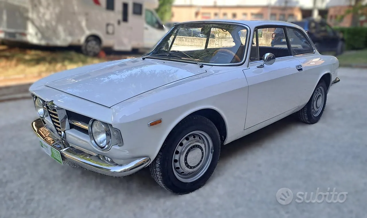 Alfa Romeo Gt Junior 1300
