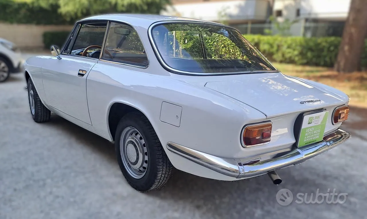 Alfa Romeo Gt Junior 1300 1970 photo 5