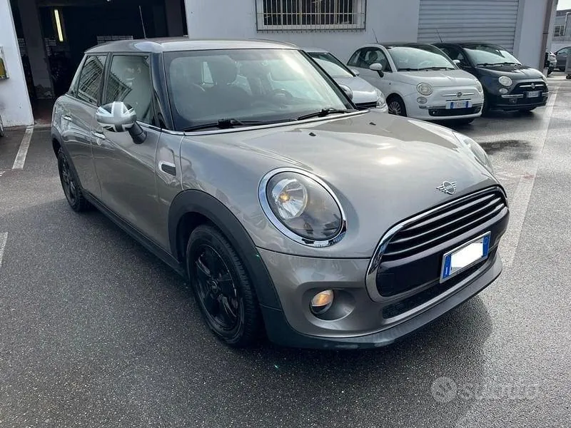 Mini Mini Cooper Cabrio 2019 photo 3