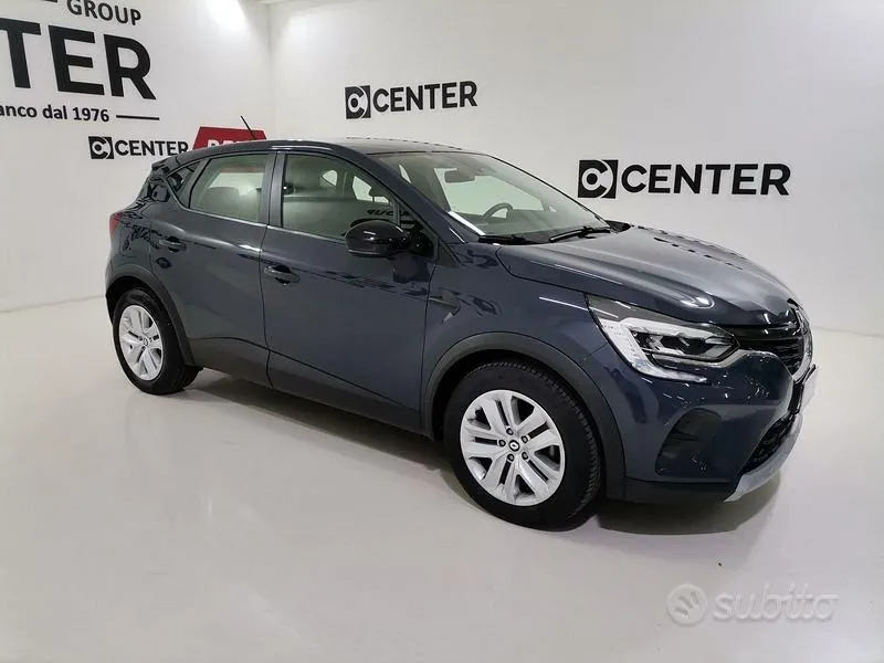 Renault Captur 2022 photo 3