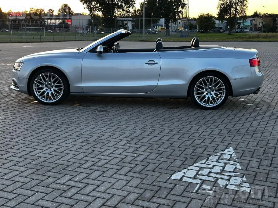 Audi A5 2012 photo 3