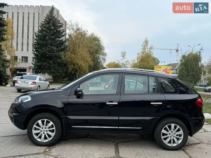 Renault Koleos 2013 photo 4