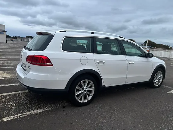 Volkswagen Passat Alltrack 2014 photo 5
