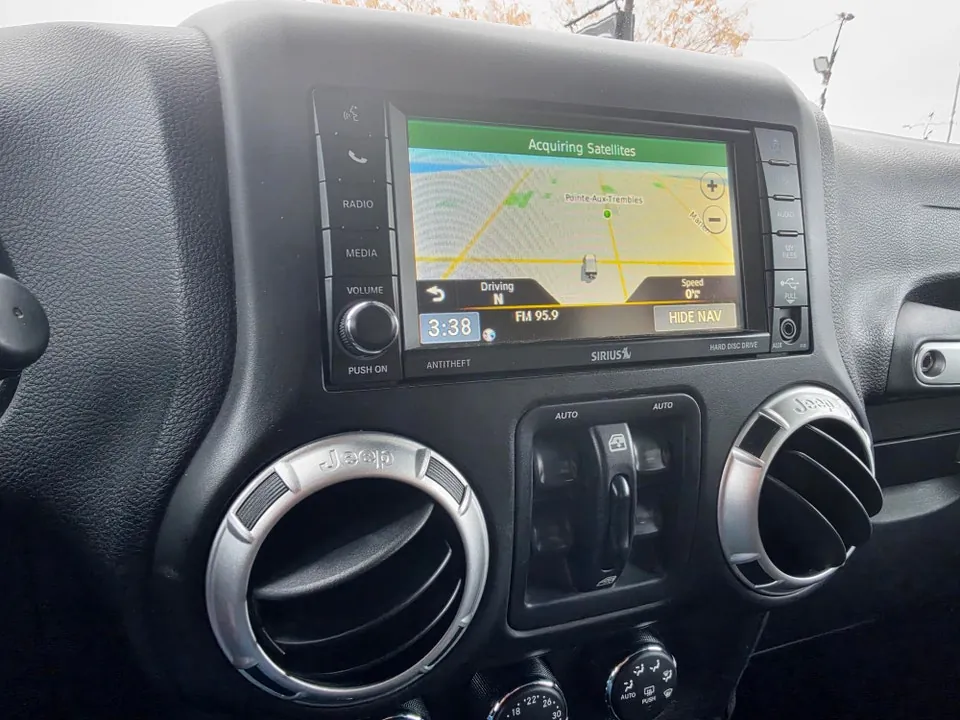 Jeep Wrangler Unlimited 2015 photo 4