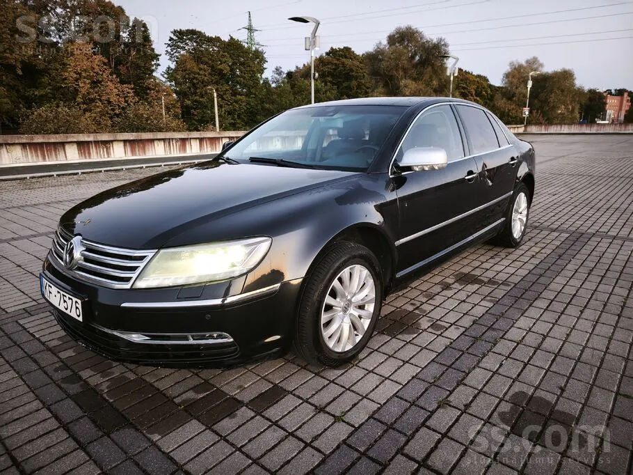 Volkswagen Phaeton 2012 photo 3