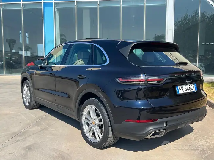 Porsche Cayenne 2018 photo 3