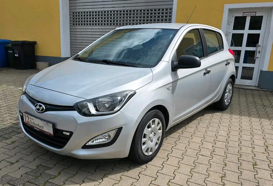 Hyundai I20