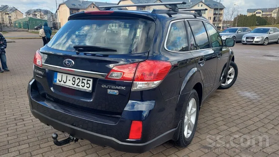 Subaru Legacy 2013 photo 5