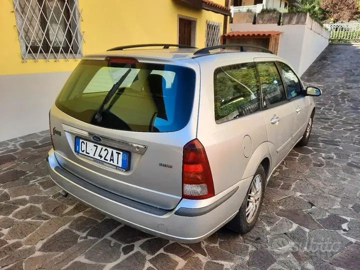 Ford Focus 2003 photo 3