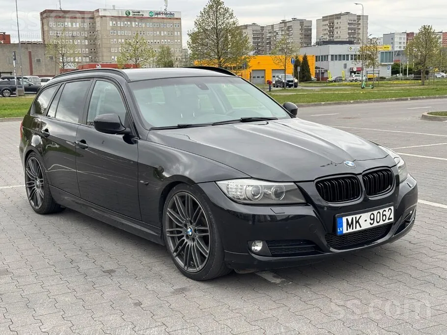 BMW 325