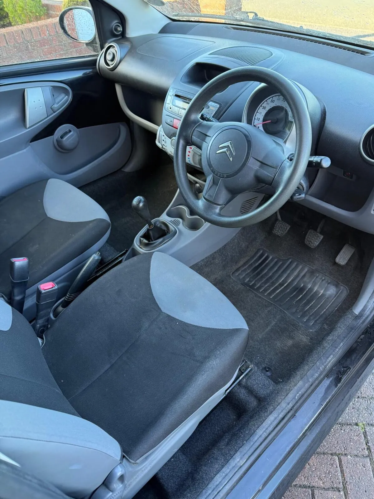 Citroen C1 2011 photo 4