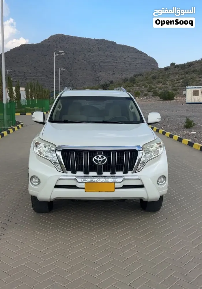 Toyota Land Cruiser Prado 2017 photo 2